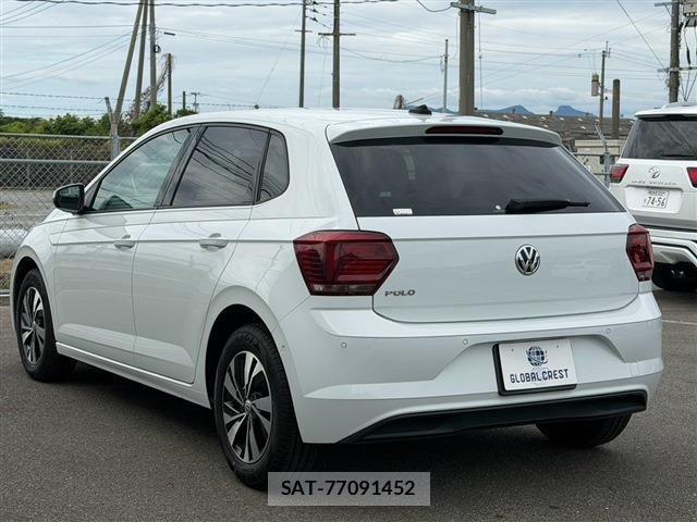 VolksWagen POLO 2019-07 8812752-7