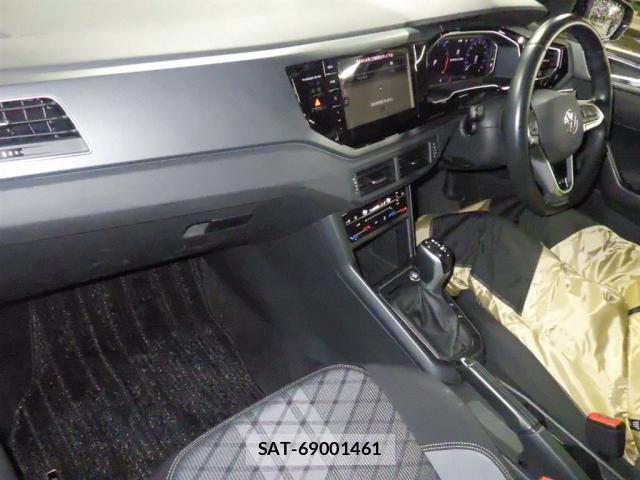VolksWagen POLO 2023-09 8816170-2
