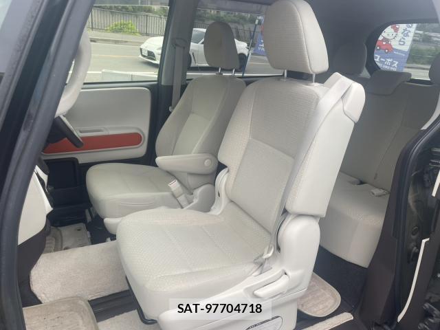 Toyota PORTE 2014-01 8814567-18