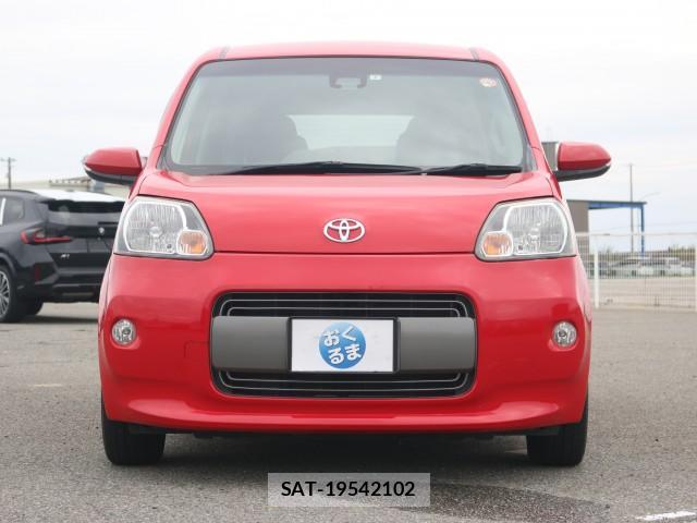 Toyota PORTE 2017-07 8814806-9