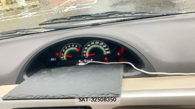 Toyota PORTE 2005-11 8816380-6