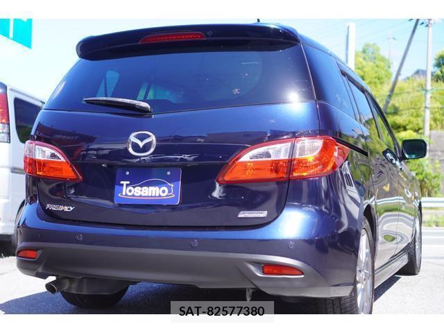 Mazda PREMACY 2017-03 8812042-14