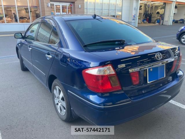 Toyota PREMIO 2002-02 8813557-2