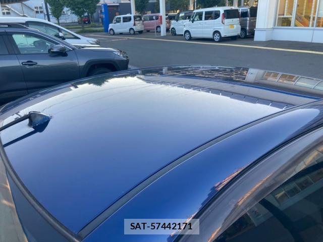 Toyota PREMIO 2002-02 8813557-4