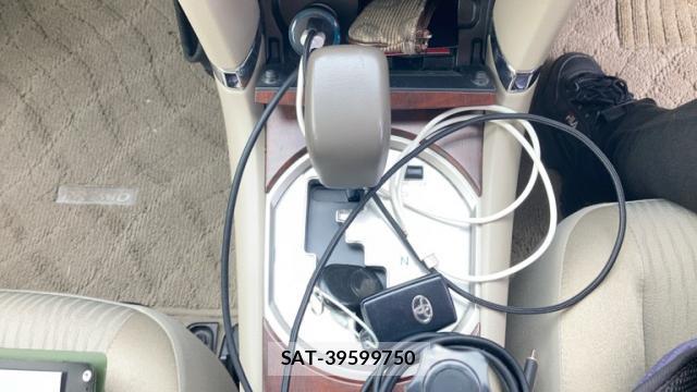 Toyota PREMIO 2012-10 8814754-16