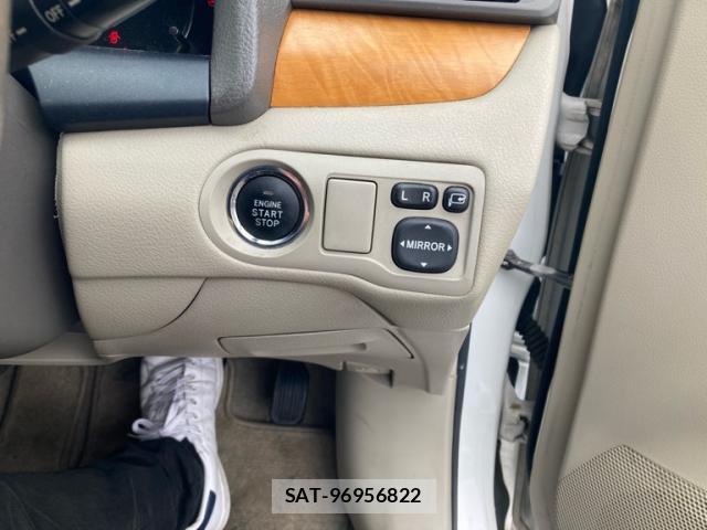 Toyota PREMIO 2008-11 8816245-6
