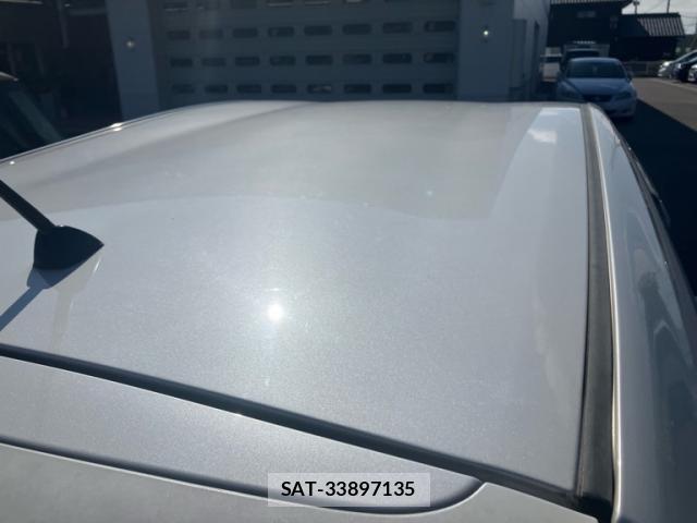 Toyota PRIUS ALPHA 2012-03 8813331-10