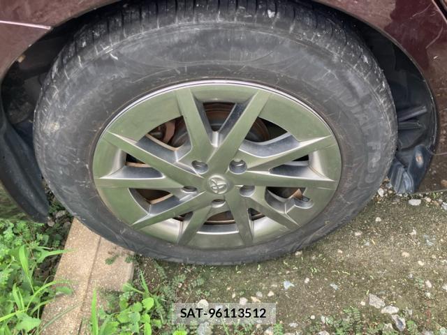 Toyota PRIUS ALPHA 2013-12 8813517-13