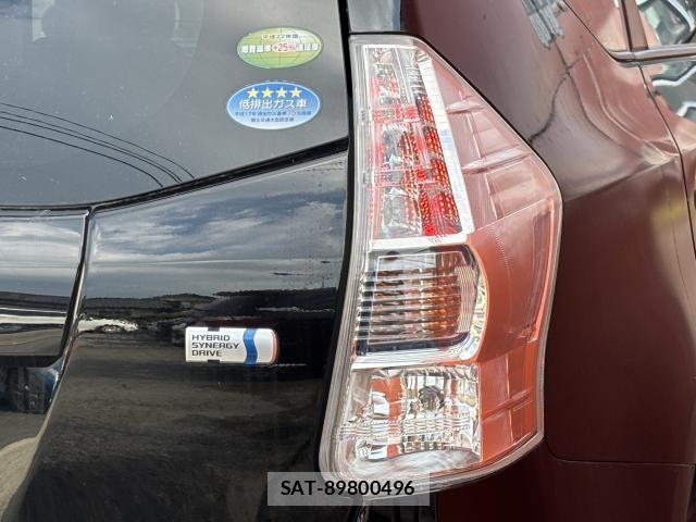 Toyota PRIUS ALPHA 2011-10 8814261-16