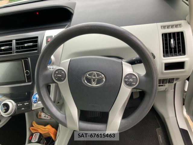 Toyota PRIUS ALPHA 2013-09 8814545-10