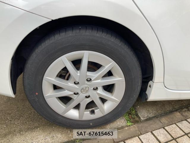 Toyota PRIUS ALPHA 2013-09 8814545-3