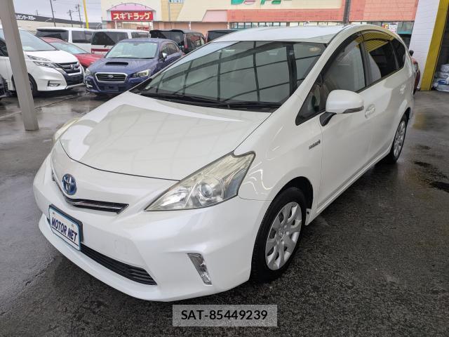 Toyota PRIUS ALPHA 2013-10 8814930-0