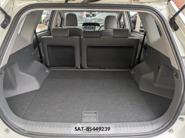 Toyota PRIUS ALPHA 2013-10 8814930-15
