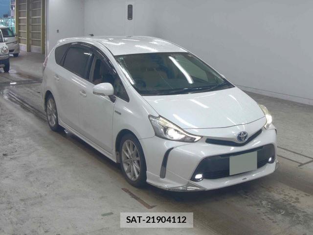 Toyota PRIUS ALPHA 2015-01 8815378-0