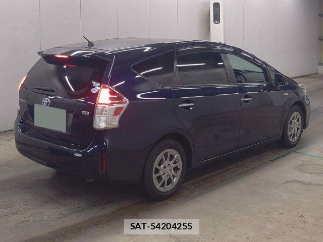 Toyota PRIUS ALPHA 2017-01 8816207-1