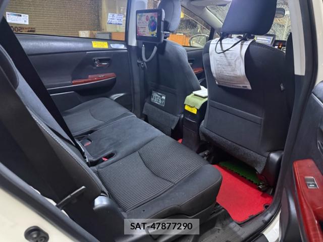 Toyota PRIUS ALPHA 2016-03 8816242-10