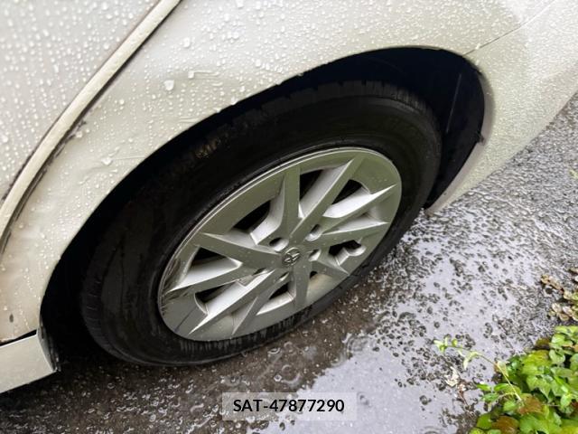 Toyota PRIUS ALPHA 2016-03 8816242-6