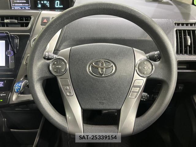 Toyota PRIUS ALPHA 2015-01 8817829-11