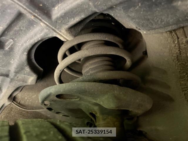 Toyota PRIUS ALPHA 2015-01 8817829-19