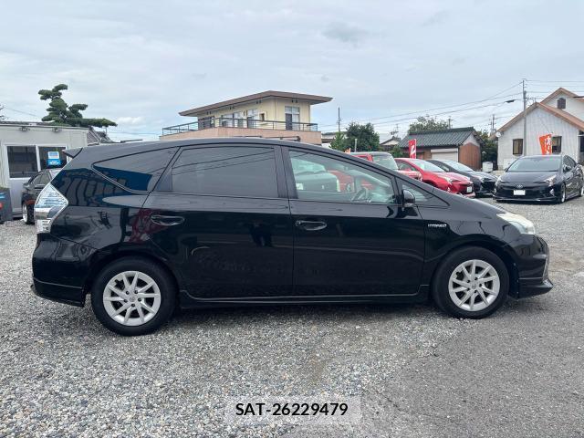 Toyota PRIUS ALPHA 2011-09 8817892-13