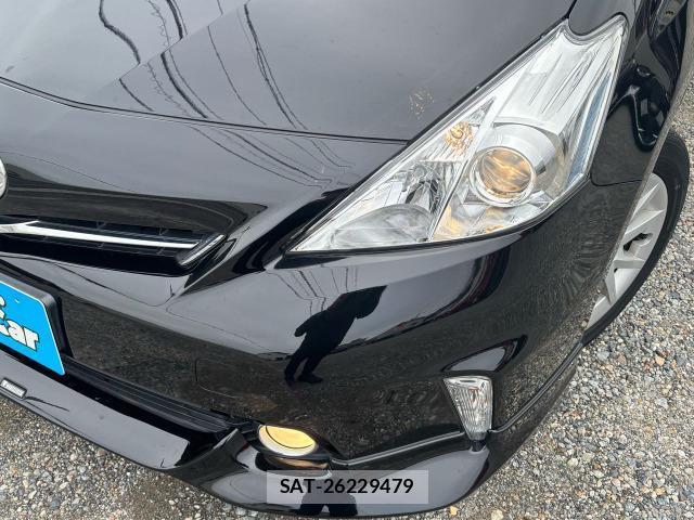 Toyota PRIUS ALPHA 2011-09 8817892-6