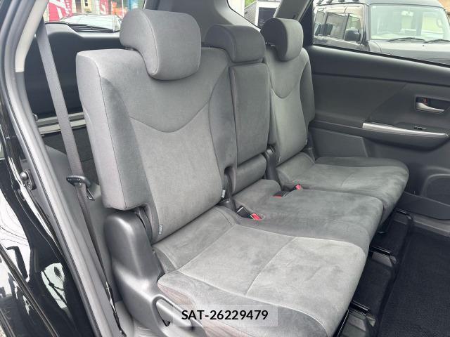 Toyota PRIUS ALPHA 2011-09 8817892-9