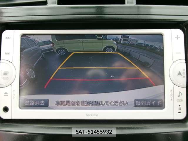 Toyota PRIUS ALPHA 2014-03 8818004-17