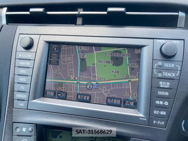 Toyota PRIUS PHV 2012-02 8812393-17