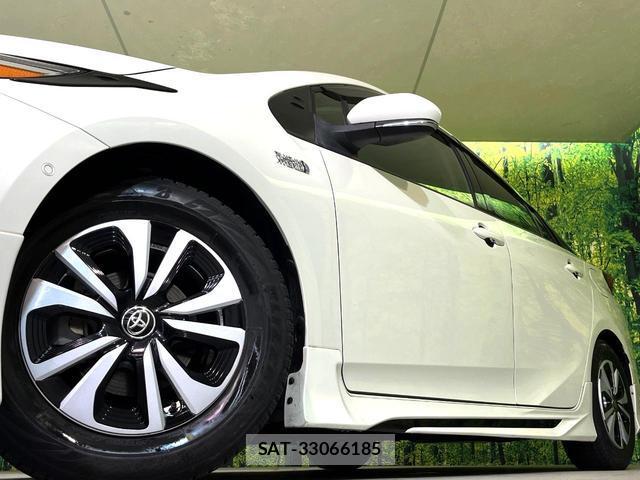 Toyota PRIUS PHV 2019-02 8812861-12