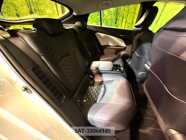 Toyota PRIUS PHV 2019-02 8812861-8
