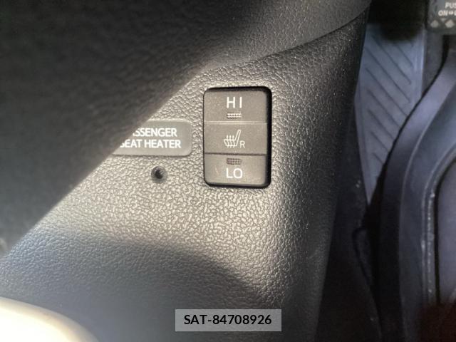 Toyota PRIUS PHV 2017-02 8813388-14