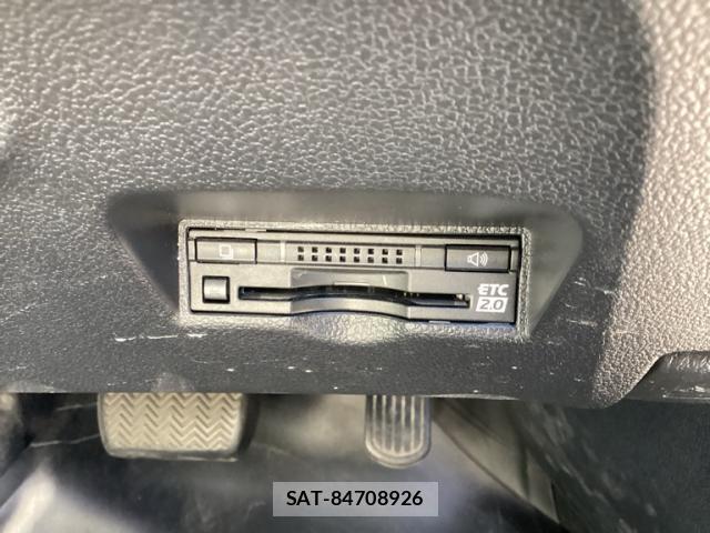 Toyota PRIUS PHV 2017-02 8813388-8