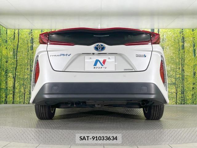 Toyota PRIUS PHV 2022-02 8813987-14