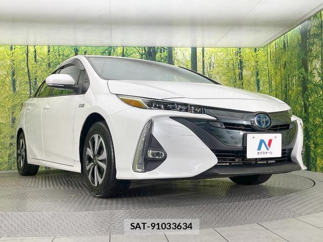 Toyota PRIUS PHV 2022-02 8813987-15