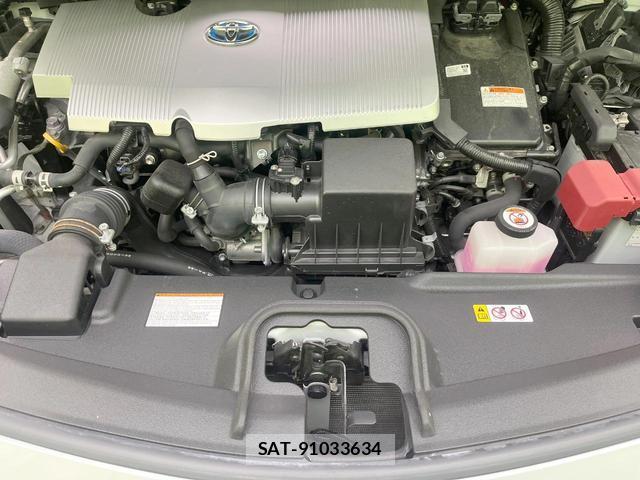 Toyota PRIUS PHV 2022-02 8813987-17