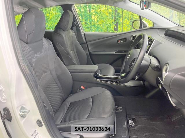 Toyota PRIUS PHV 2022-02 8813987-7