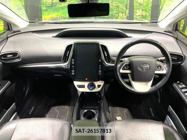 Toyota PRIUS PHV 2017-05 8814289-1