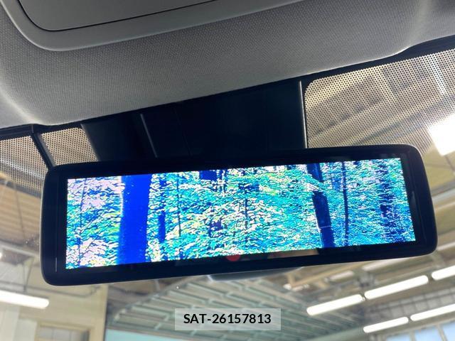 Toyota PRIUS PHV 2017-05 8814289-3