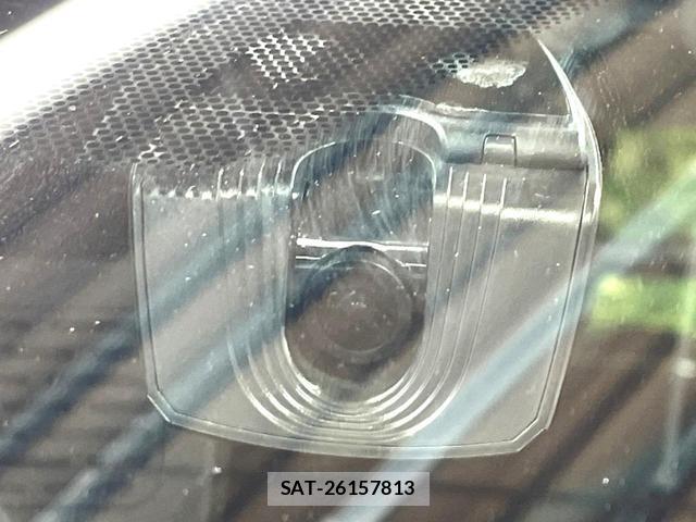 Toyota PRIUS PHV 2017-05 8814289-6