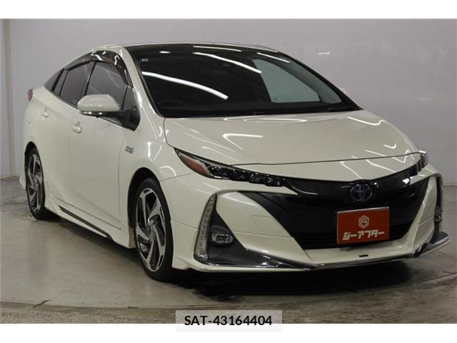Toyota PRIUS PHV 2017-05 8814333-2