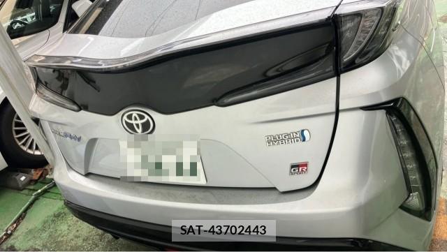 Toyota PRIUS PHV 2019-02 8815563-1