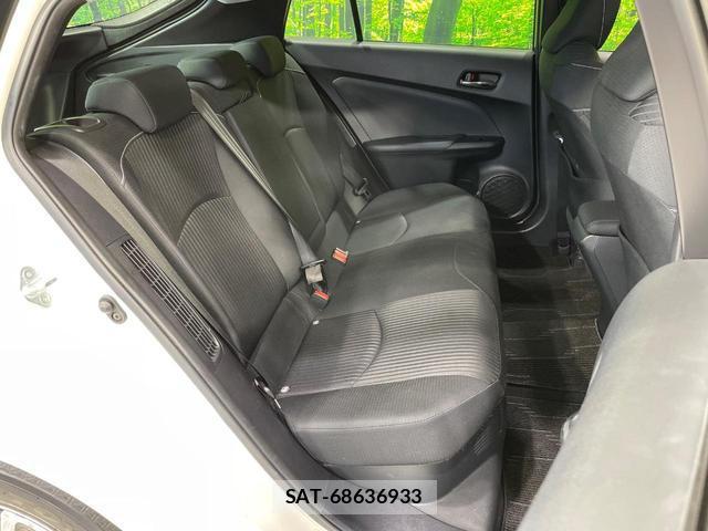Toyota PRIUS PHV 2019-09 8815893-8
