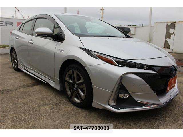 Toyota PRIUS PHV 2022-07 8816955-6