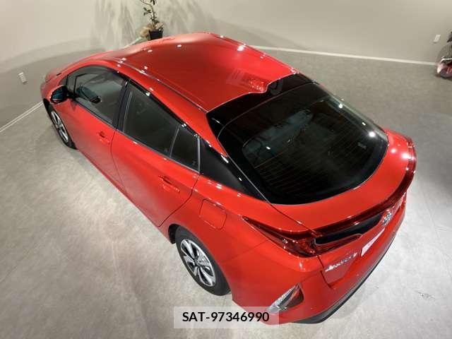 Toyota PRIUS PHV 2021-08 8817537-14