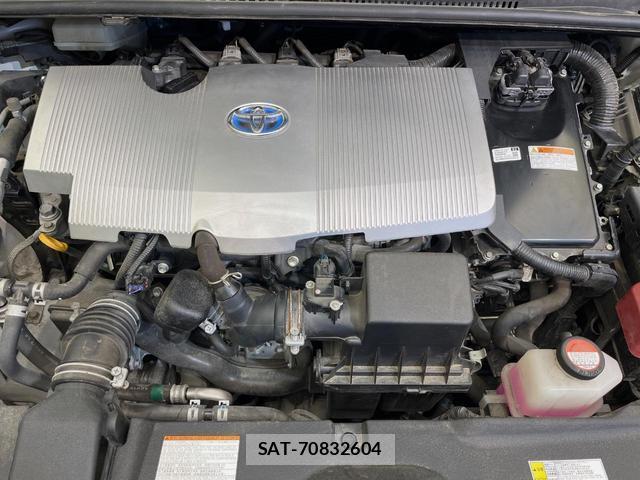 Toyota PRIUS 2016-03 8812124-17