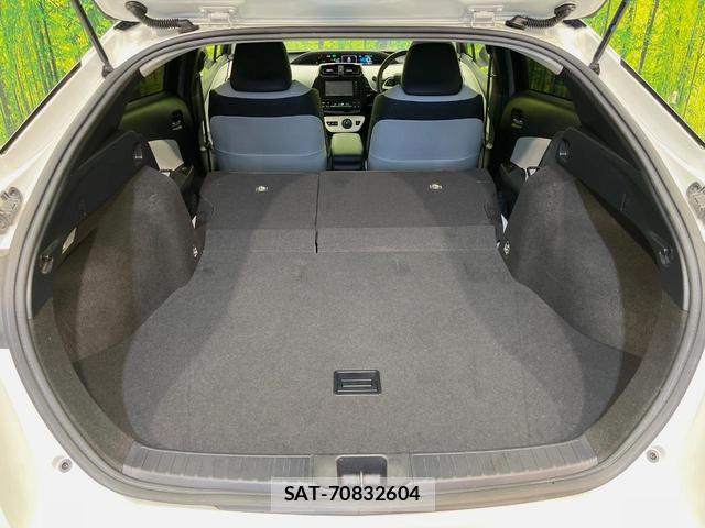Toyota PRIUS 2016-03 8812124-9