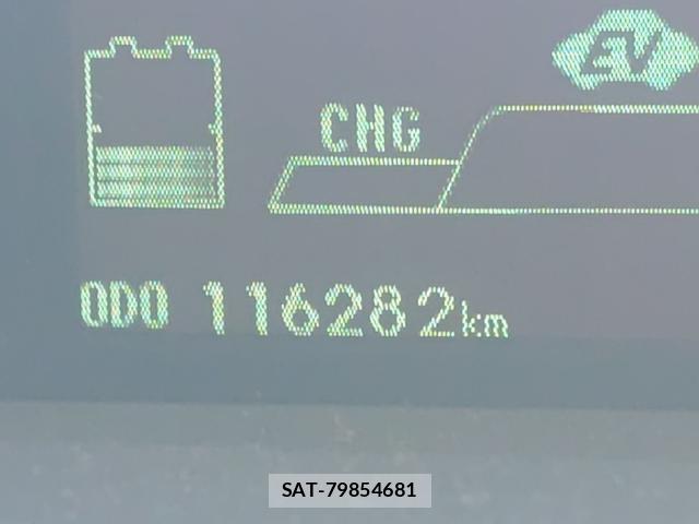 Toyota PRIUS 2015-08 8812187-9