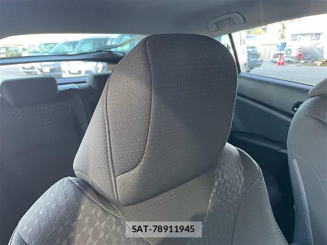 Toyota PRIUS 2018-05 8812284-9