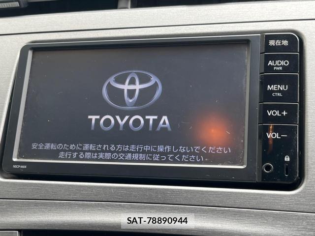 Toyota PRIUS 2014-11 8812323-2