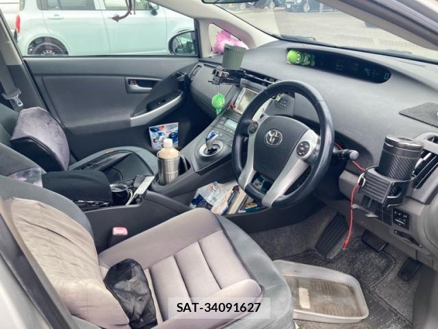 Toyota PRIUS 2010-04 8812346-2